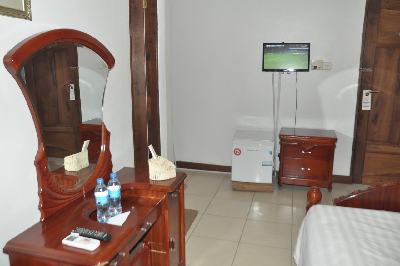 Hotel De Mag Dar es Salaam Luaran gambar